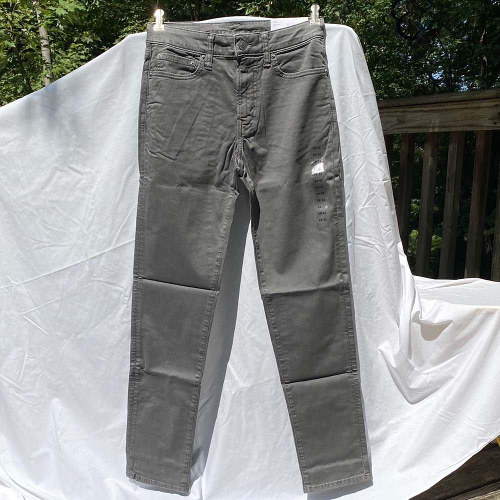 American Eagle Grey Flex Pants Slim Straight - Men’s 28/32 NWT